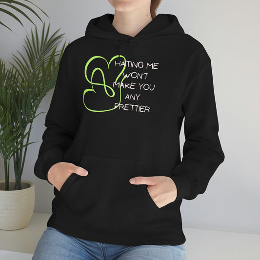 Sudadera con capucha unisex Heavy Blend™ "Odiarme no te hará más bonita"